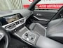 BMW 3-Serie Touring 330e xDrive High Executive 19"/Panoramadak/Adaptieve cruise/Stoelverwarming + memory/Laser LED/360 camera/Head-up/Keyless