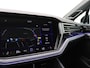 Volkswagen Touareg 3.0 TSi eHybrid 4MOTION R Edition 467PK Aut matrix led, trekhaak, panoramadak, 360gr. camera, leder, luchtvering, keyless, stuur-stoelverwarming, Dynaudio, head-up display, 22" lichtmetaal