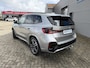 BMW X1 sDrive20i M Sport Premium Pakket Panoramadak Trekhaak Achteruitrijcamera Stoelverwarming Keyless Entry Carplay