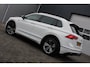Volkswagen Tiguan 1.4 TSI ACT Connected Series R-Line ACC/Camera/Panodak/Stoelverwarming/Massage/PDCv+a/LED/Carplay/19"LM/Trekhaak