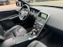 Volvo XC60 2.0 T5 FWD Ocean Race - Automaat I Panorama dak I Leer I Navigatie I Airco I Xenon I PDC I Dealer onderhouden