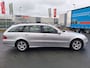 Mercedes-Benz E-klasse Estate 200 K. Business Class NETTE AUTO RIJDT EN SCHAKELT GOED