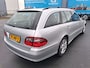 Mercedes-Benz E-klasse Estate 200 K. Business Class NETTE AUTO RIJDT EN SCHAKELT GOED