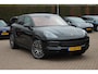 Porsche Cayenne Coupé 3.0 E-Hybrid Platinum Edition / Panoramadak / Camera / Luchtvering / 22'' / Sportchrono / Stuur+Stoelverwarming / Bose / Dodehoek / DAB / Cruise Control