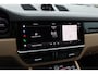 Porsche Cayenne Coupé 3.0 E-Hybrid Platinum Edition / Panoramadak / Camera / Luchtvering / 22'' / Sportchrono / Stuur+Stoelverwarming / Bose / Dodehoek / DAB / Cruise Control