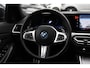 BMW 3-Serie Touring 320e / Panoramadak / Camera / Keyless / Leder / Harman Kardon / 19'' / Elektr. stoelen / CarPlay / Stoelverwarming / ACC / Getint glas