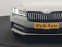 Skoda Superb Combi 1.4 TSI iV Sportline Business PHEV 218pk Dealer O.H. | Trekhaak Af Fabriek | Panodak | Adaptive Cruise | Camera | Alcantara Sportstoelen Verwarmd | Sfeerverlichting | Keyless | Stuur Verwarmd | Blis | Plug In Hybrid |