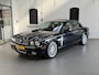 Jaguar XJR 4.2 V8 Supercharged Topstaat - 20" Sepang LM - Alcantara hemelbekleding - koelbare stoelen - Etc