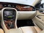 Jaguar XJR 4.2 V8 Supercharged Topstaat - 20" Sepang LM - Alcantara hemelbekleding - koelbare stoelen - Etc