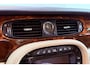 Jaguar XJR 4.2 V8 Supercharged Topstaat - 20" Sepang LM - Alcantara hemelbekleding - koelbare stoelen - Etc
