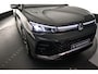 Volkswagen Tiguan R-Line Edition 1.5 TSI eHybrid 272pk DSG Automaat Trekhaak, Panoramadak, Navigatie, Adaptive cruise control, Elektrische achterklep, LED koplampen