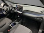 Volkswagen ID.3 Pro Oranje Edition 204pk Automaat Adaptive cruise control, Navigatie, Stuurwiel verwarmd, Stoelverwarming, 360 camera, LED matrix koplampen, Parkeersensoren, App connect