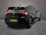 Volkswagen ID.3 Pro Oranje Edition 204pk Automaat Adaptive cruise control, Navigatie, Stuurwiel verwarmd, Stoelverwarming, 360 camera, LED matrix koplampen, Parkeersensoren, App connect