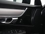 Volvo V90 Cross Country T5 AWD Pro | 360° | Head-Up | Trekhaak | Harman & Kardon |