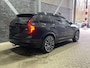 Volvo XC90 T8 Plug-in hybrid Ultra Dark | Bowers&Wilkins | Luchtvering | Massage | 22 Inch | Trekhaak | Head-Up