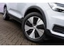 Volvo XC40 Plug-in Hybrid T5 Inscription Expression | Camera | Adaptive Cruise Control | DAB |  Climate control | Parkeersensoren Voor + Achter | Carplay | Volvo On Call |