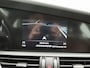 Alfa Romeo Giulia 2.0T 200pk Aut. Super | Leder | Navigatie | Parkeersensoren | Sport pack