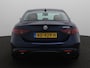 Alfa Romeo Giulia 2.0T 200pk Aut. Super | Leder | Navigatie | Parkeersensoren | Sport pack