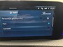 Mercedes-Benz A-klasse 250 e AMG Pano Burmester 360 Keyless 19" Dodehoek