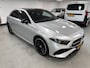 Mercedes-Benz A-klasse 250 e AMG Pano Burmester 360 Keyless 19" Dodehoek