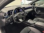Mercedes-Benz A-klasse 250 e AMG Pano Burmester 360 Keyless 19" Dodehoek