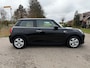 MINI Cooper Mini 1.5 Business / 1e Eigenaar / Navi / Airco / 15" Velgen / 6 Versnellingen / Goed onderhouden! / PDC / Limit /