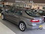 Renault Laguna 1.6-16V Authentique Airco, Cruise Control, Trekhaak, Stuurbekrachtiging