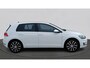 Volkswagen E-Golf E-DITION | 17" Madrid velgen | Navigatie | Parkeersensoren |