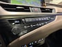 Lexus ES 300h President Line | NL auto | Mark Levinson | 360' Camera |