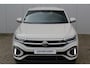 Volkswagen T-Roc 1.5-150pk R-Line Edition DSG-AUTOMAAT ! Gun u het comfort van een automaat ! Slechts 19.000km ! Stoel- en voorraamverw., IQ-light, Adaptieve cruise cntrl, Navigatie by Apple Carplay/Android auto, Autm. airco dual, Camera, Elektr. achterklep etc.