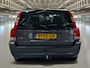 Volvo V70 2.5T AWD Summum Dealer auto, trekhaak, leder, carkit,....