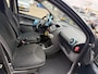 Peugeot 107 1.0-12V Millesim 200 Bj:2010