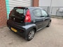 Peugeot 107 1.0-12V Millesim 200 Bj:2010