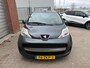 Peugeot 107 1.0-12V Millesim 200 Bj:2010
