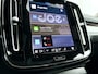 Volvo XC40 B3 Plus Dark | Panoramadak | Parkeercamera | Harman Kardon | Stoel- en Stuurverwarming