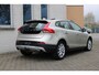 Volvo V40 Cross Country T3 Nordic+ Automaat | 100% Dealeronderhouden | 1e Eigenaar | Trekhaak | Stoelverwarming | Lichtmetalen velgen | Navigatie | Bluetooth | Koplampsproeiers