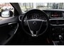 Volvo V40 Cross Country T3 Nordic+ Automaat | 100% Dealeronderhouden | 1e Eigenaar | Trekhaak | Stoelverwarming | Lichtmetalen velgen | Navigatie | Bluetooth | Koplampsproeiers