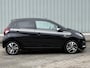 Peugeot 108 1.0 e-VTi Collection / All Seasonbanden / Camera / Apple CarPlay/Android Auto / Lichtmetalen Velgen / Climate Control / Keyless Entry & Go / Bluetooth /