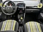 Peugeot 108 1.0 e-VTi Collection / All Seasonbanden / Camera / Apple CarPlay/Android Auto / Lichtmetalen Velgen / Climate Control / Keyless Entry & Go / Bluetooth /