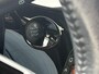 Peugeot 108 1.0 e-VTi Collection / All Seasonbanden / Camera / Apple CarPlay/Android Auto / Lichtmetalen Velgen / Climate Control / Keyless Entry & Go / Bluetooth /