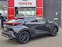 Toyota C-HR / C-HR+ 2.0 Plug-in Hybrid 220 Black Edition NIEUW DIRECT LEVERBAAR STOEL EN STUURWIELVERWARMING DRAADLOOSLADEN