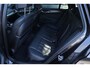 BMW 5-Serie Touring 520i M-Sport Pano Memory ACC Keyless Camera HiFi Comfortstoelen 19” Stuurverwarming