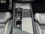 Volvo XC60 T6 340PK Recharge R-Design| Panodak| Camera| H&K Sound| Stoel.ve