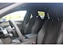 Peugeot 308 SW 1.2 MILD HYBRID 145PK DCS6 GT PACK | ELEKTRISCHE STOEL MET GEHEUGEN FUNCTIE | STOEL VERWARMING | ELEKTRISCHE ACHTERKLEP | 360° CAMERA | KEYLESS ENTRY/START | ADAPTIVE CRUISE CONTROL | 19" LICHTMETALEN VELGEN | DRAADLOZE TELEFOONLADER | DRAADLOZE APPLE CARPLAY/ANDROID AUTO | NAVIGATIE | ALCANTARA BEKLEDING | DAB+ RADIO | DODEHOEK DETECTIE |