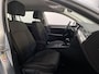 Volkswagen Passat Variant 1.5 TSI 150pk DSG Business Virtual Cockpit Trekhaak Navigatie App-Connect
