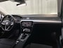 Volkswagen Passat Variant 1.5 TSI 150pk DSG Business Virtual Cockpit Trekhaak Navigatie App-Connect