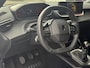 Peugeot 2008 1.2 PureTech 100 Active - Nieuw Model I Apple CarPaly / Navigatie I Airco I LED & PDC I Dealer onderhouden