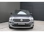 Volkswagen T-Roc 1.5 TSI Sport Business R | AUTOMAAT | CAMERA | STOELVERWARMING | APPLECARPLAY/ANDROIDAUTO | ADAPT. CRUISE CONTROL | CLIMATE CONTROL | PDC | LMV