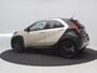 Toyota Aygo X 1.0 VVT-i S-CVT Premium AUTOMAAT / Navigatie / Adaptieve Cruise / JBL / Stoelverwarming / Achteruitrijcamera / Parkeersensoren / Dealeronderhouden / Airco Climate control / Apple CarPlay & Android Auto /
