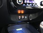 Toyota Aygo X 1.0 VVT-i S-CVT Premium AUTOMAAT / Navigatie / Adaptieve Cruise / JBL / Stoelverwarming / Achteruitrijcamera / Parkeersensoren / Dealeronderhouden / Airco Climate control / Apple CarPlay & Android Auto /
